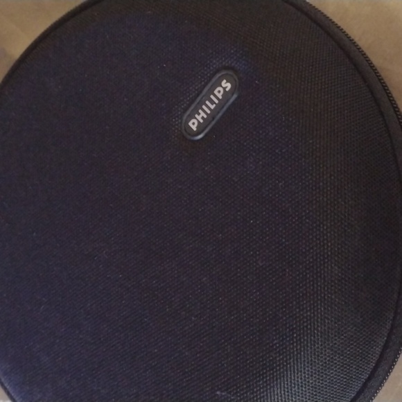 Philips Noise Cancelling SHN9500 Black and Silver Headphones - Picture 5 of 5